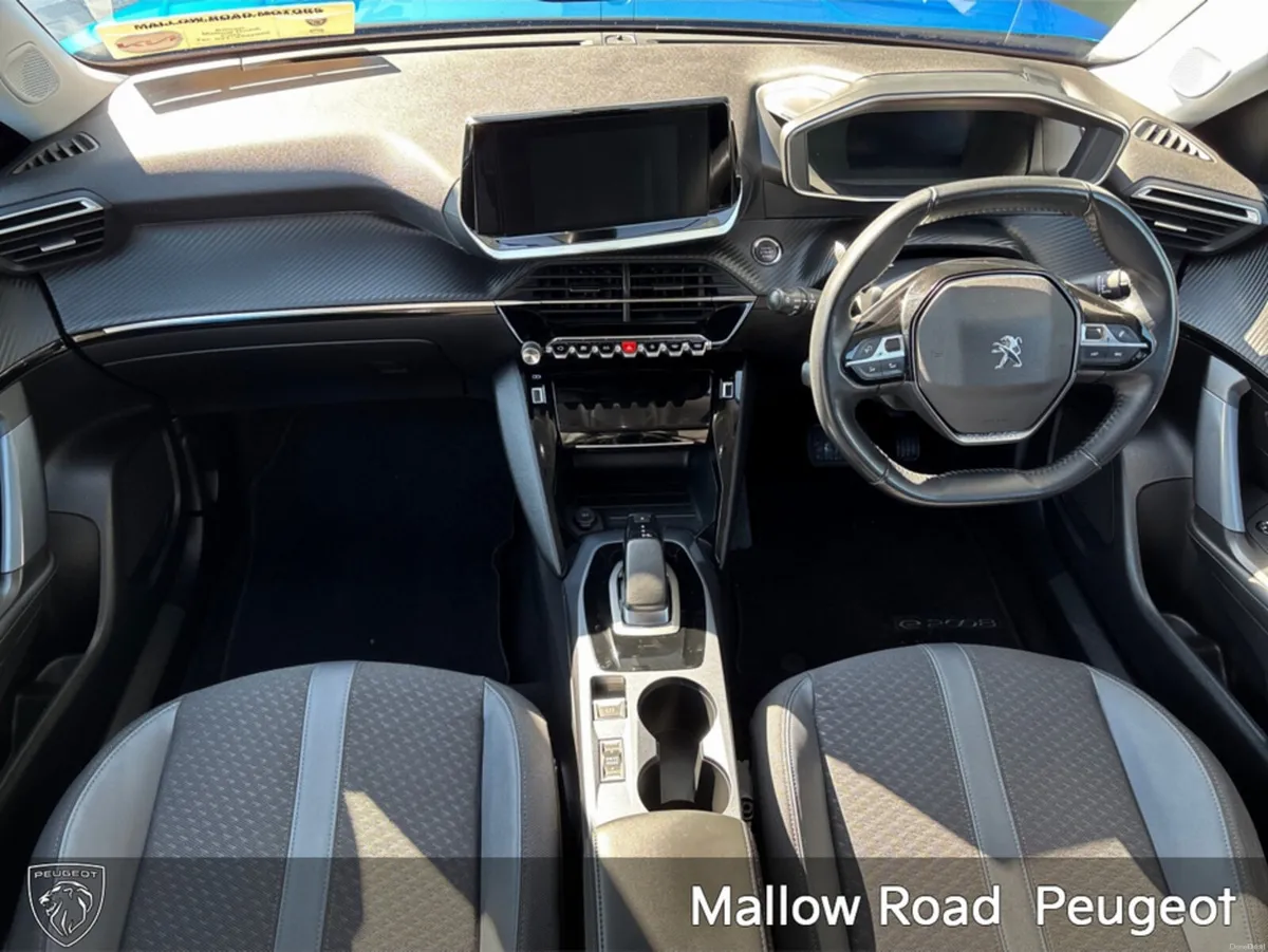 Peugeot 2008 ALLURE 136BHP 50 KWH 4DR - Image 4