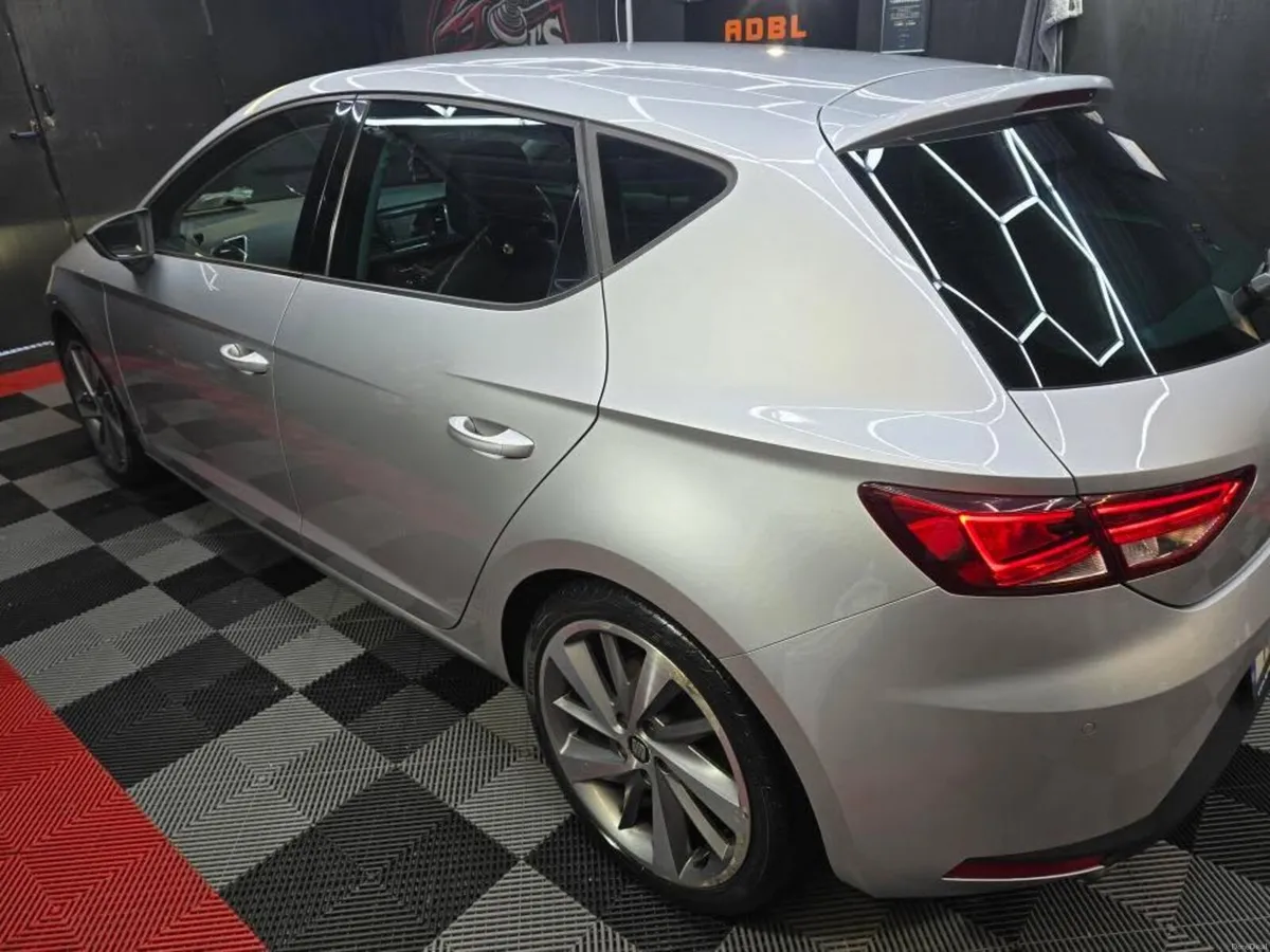 141 Seat Leon FR 2.0 tdi 184bhp - Image 2