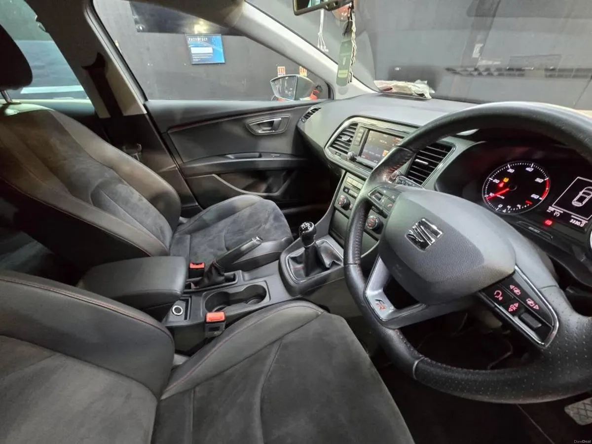 141 Seat Leon FR 2.0 tdi 184bhp - Image 3