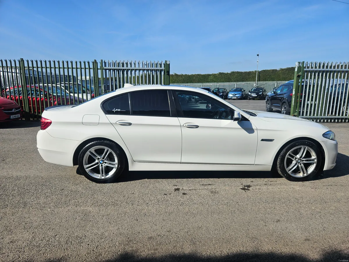 BMW 5-Series 2015 2.0 D SE - Image 4