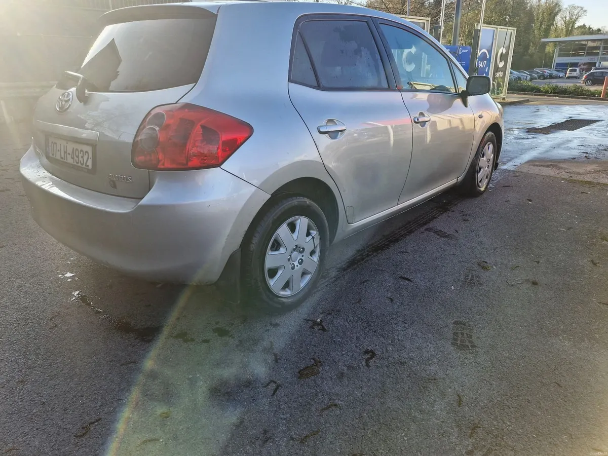 TOYOTA AURIS , LONG NCT , - Image 1