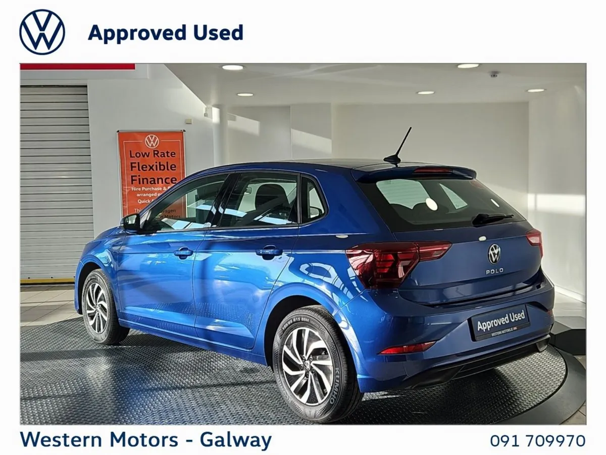 Volkswagen Polo Life, Alloys, Sensors, Apple Car P - Image 3