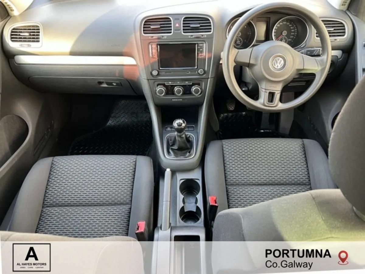 Volkswagen Golf 1.6 TDI 105BHP TRENDLINE - Image 2