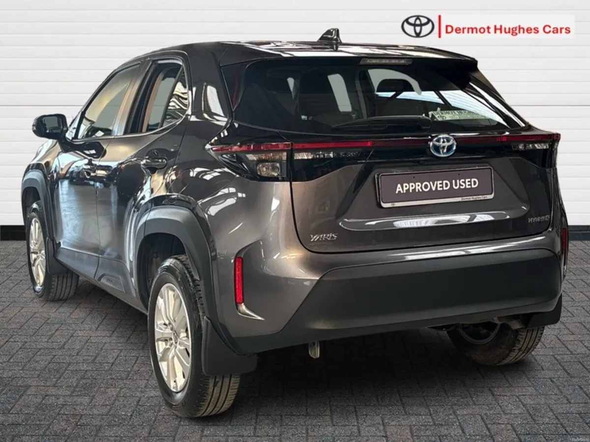 Toyota Yaris Cross LUNA 4DR AUTO HYBRID - Image 2