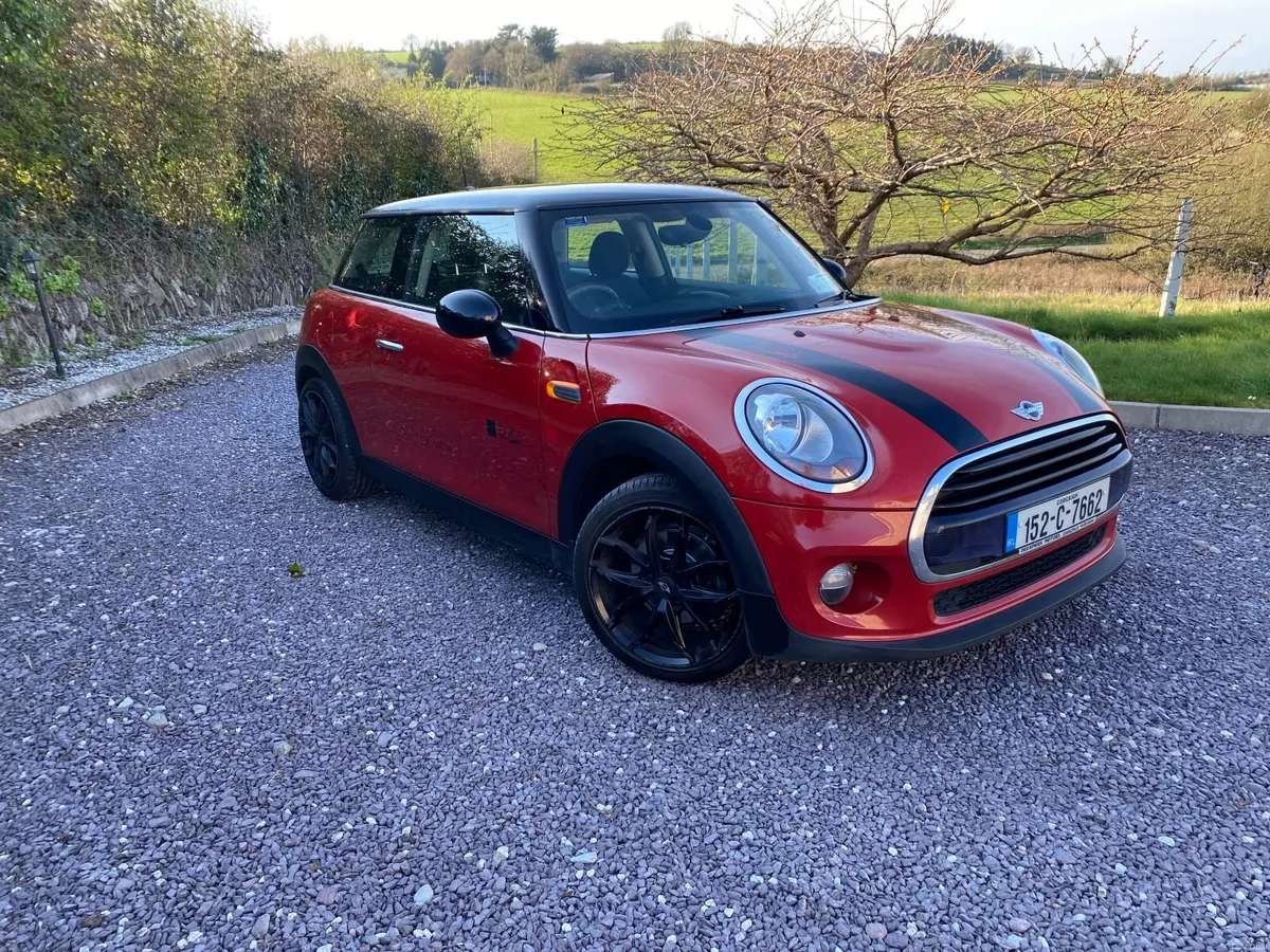 Mini Cooper 2015 NEW NCT . SPOTLESS, SERVICED . - Image 1