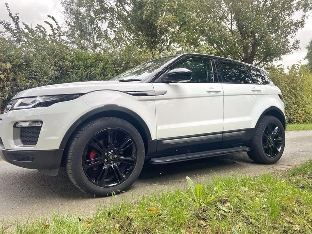 2017 Land Rover Range Rover Evoque Low Mileage, Pristine Condition - Image 3