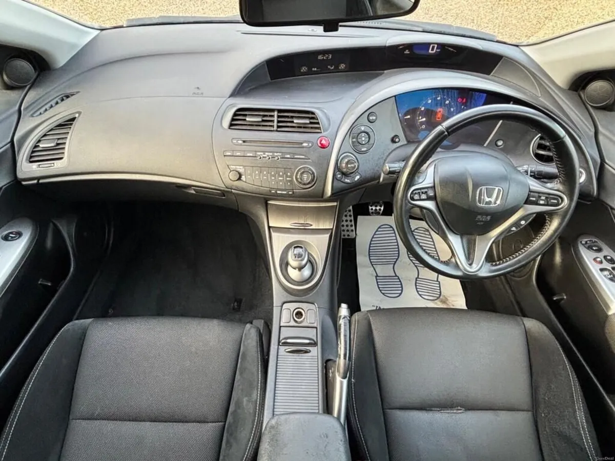 Honda Civic 2008 - Image 4