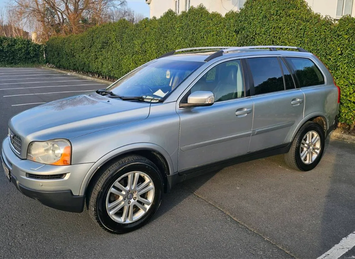 VOLVO XC90  ☆ AUTOMATIC ☆ 4WD - Image 4