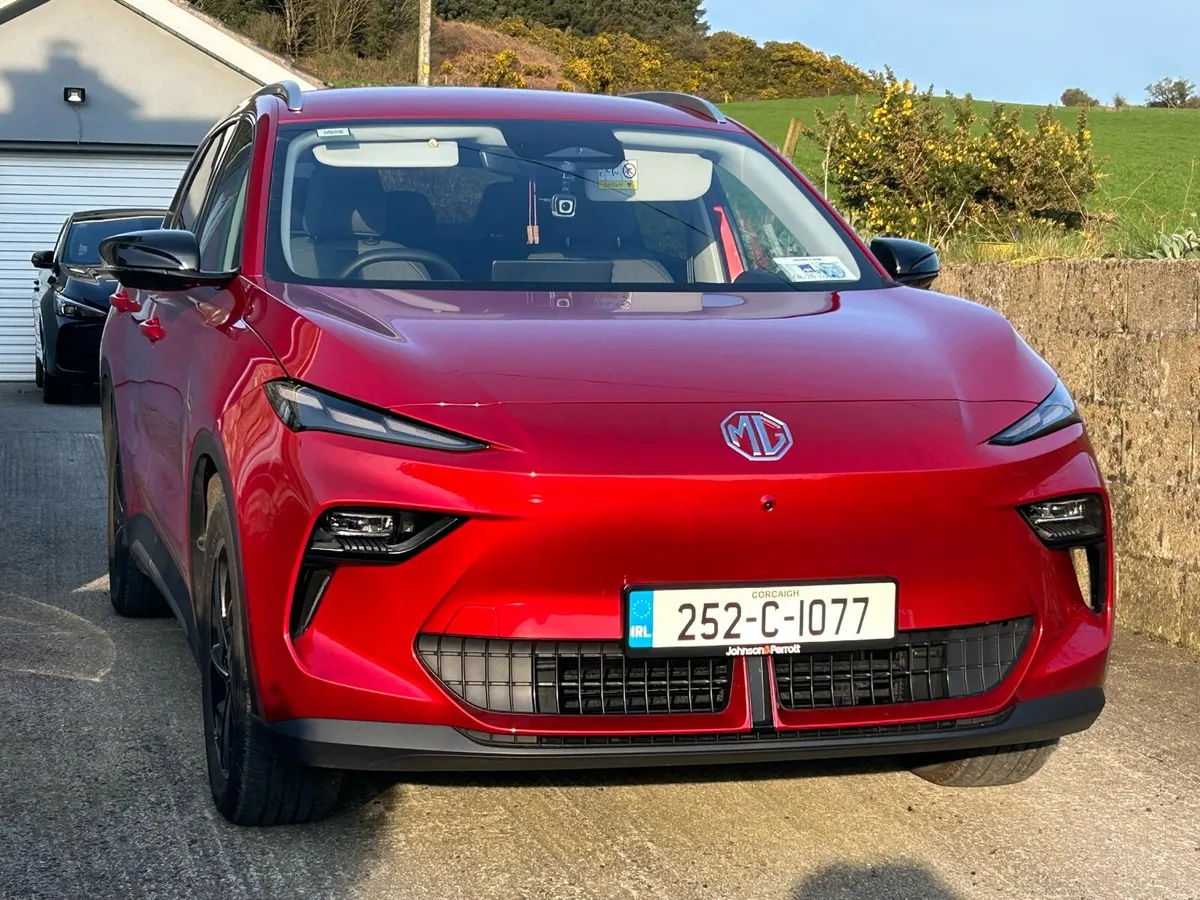 MGS5 Exclusive - Image 1