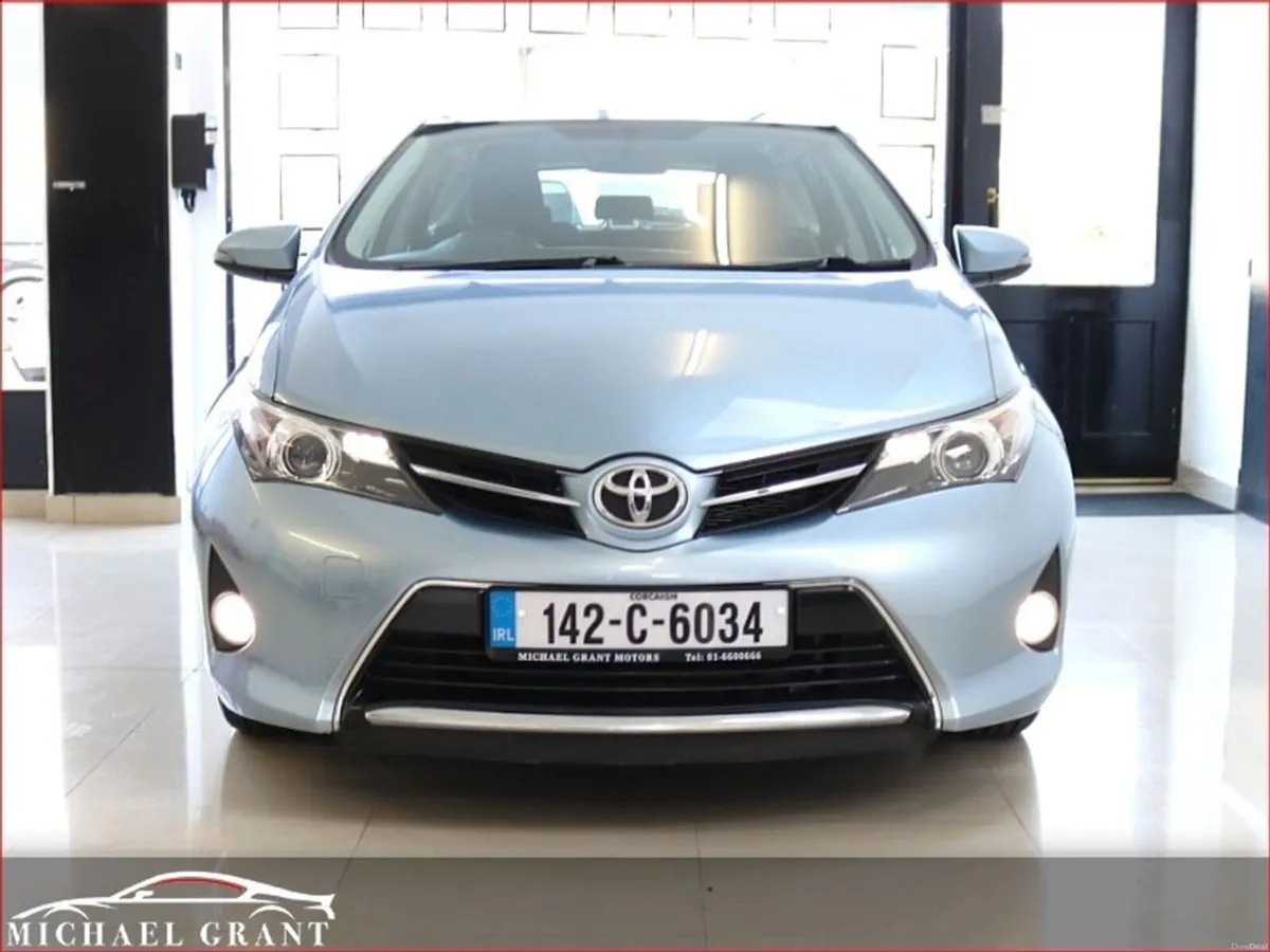 Toyota Auris 1.33 PETROL Dual VVT-i 5DR ICON ONLY - Image 2