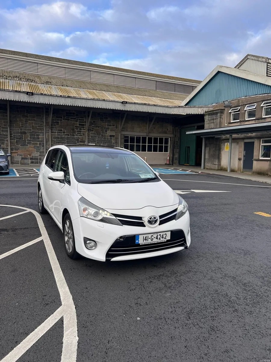 Toyota Verso 2D 7Seater - Image 3