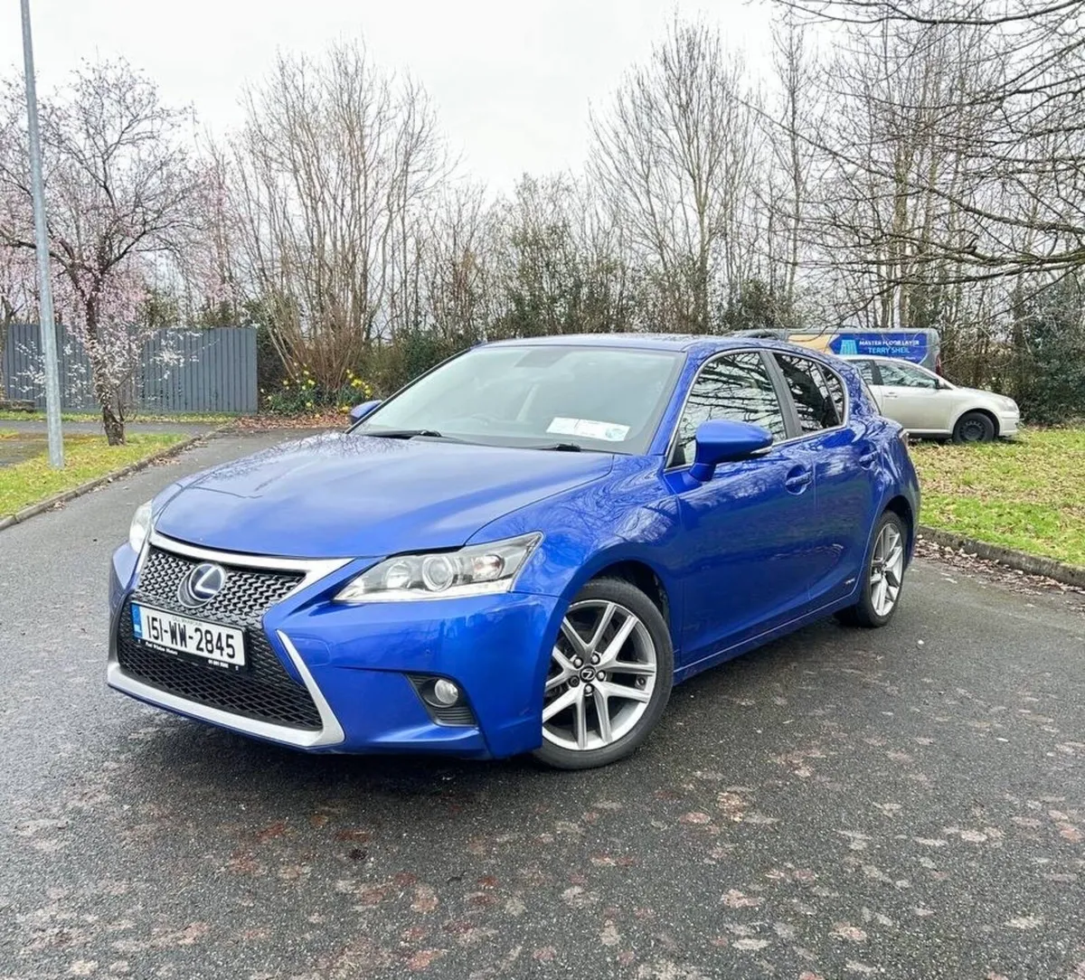 Lexus CT 200H Advance Plus CVT 5DR - Image 1