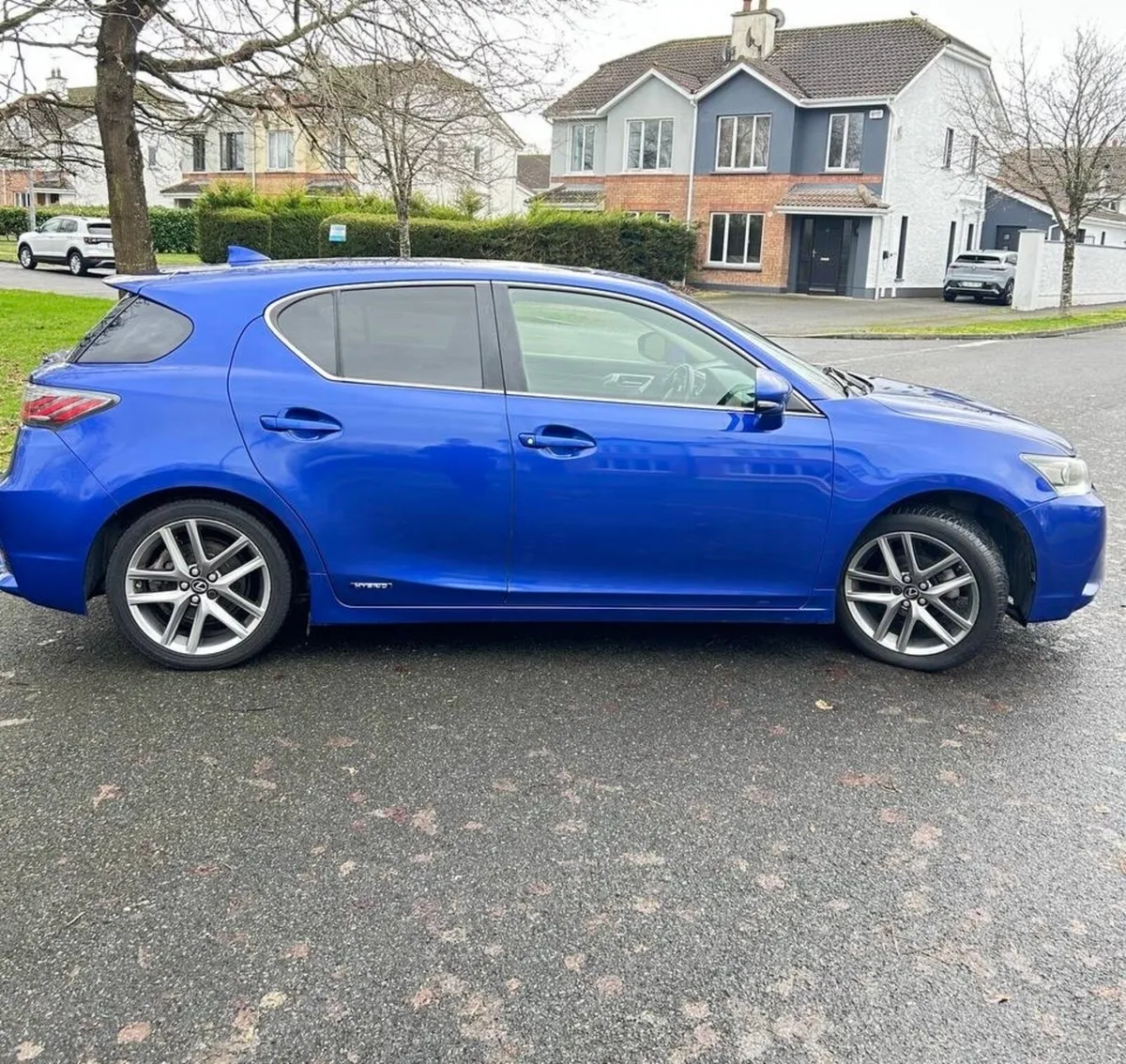 Lexus CT 200H Advance Plus CVT 5DR - Image 3