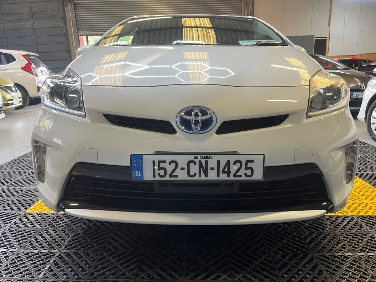 Toyota Prius 2015 - Image 3
