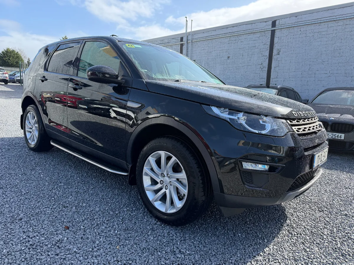 2017 (171) Land Rover Discovery Sport 2.0 TD4 S - Image 1