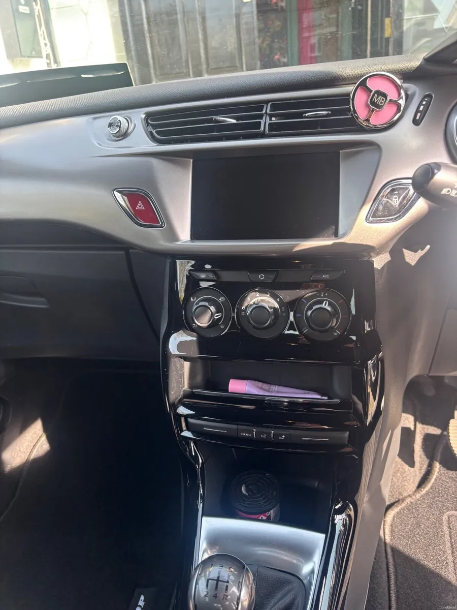 DS Automobiles DS 3 2017 - Image 2