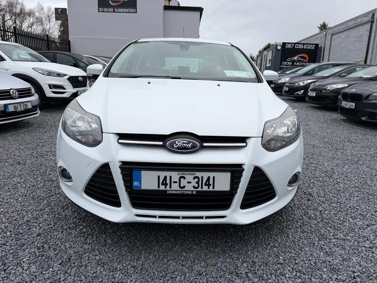 2014 (141) Ford Focus 1.6 TDCI 95PS Zetec - Image 2
