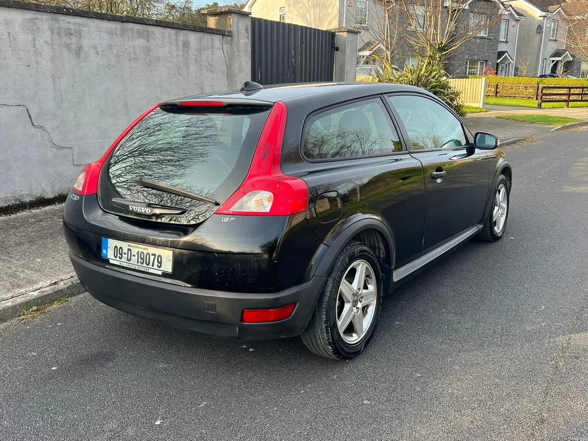 Volvo C30 2009 - Image 4