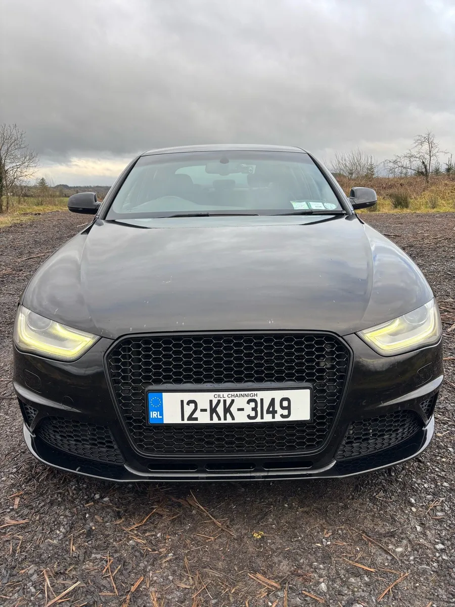 AUDI A4 S-Line 2.0 TDI - Image 4