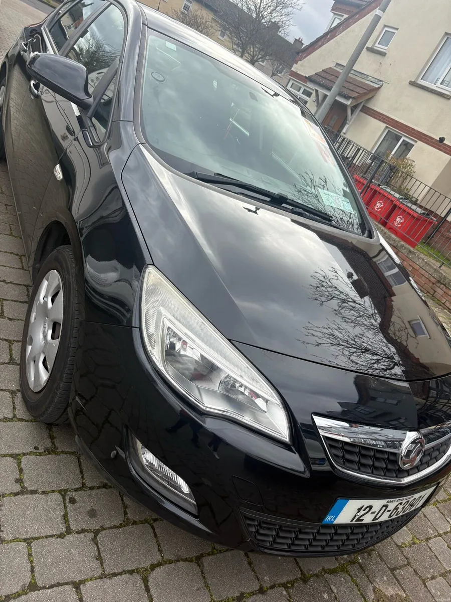 Vauxhall Astra - Image 1