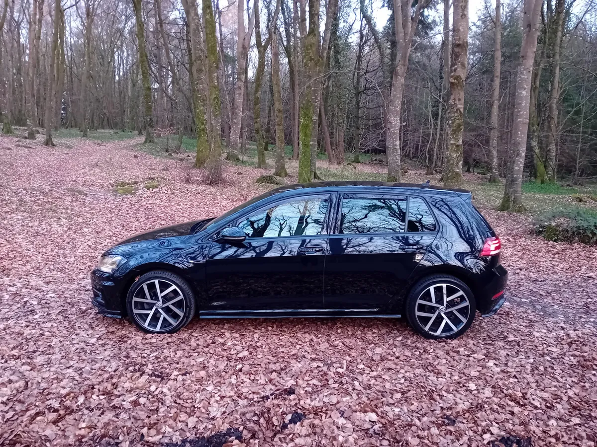 192 VW GOLF , 1.6 TDI R-LINE 5 DOOR MANUAL. - Image 4