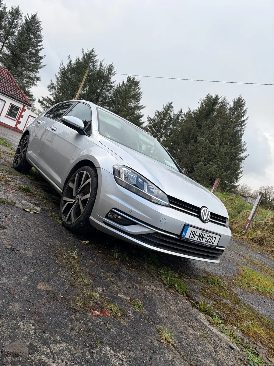 2019 VOLKSWAGEN GOLF 1.6 DIESEL - Image 1