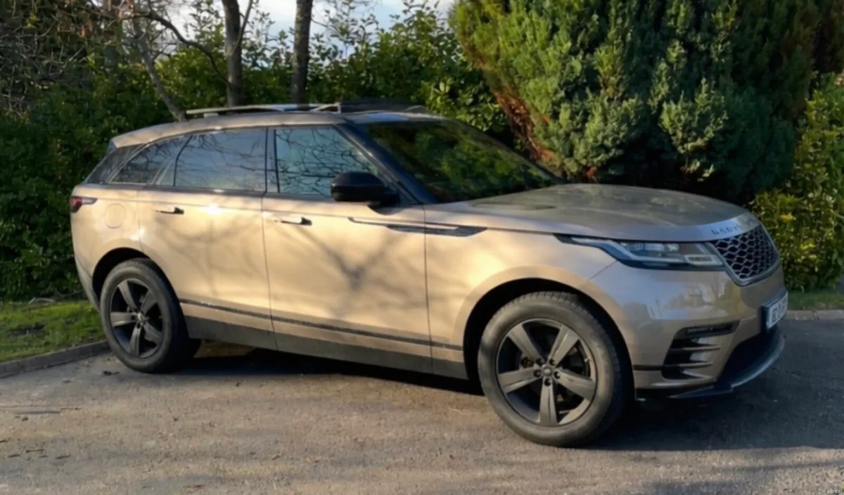 Land Rover Range Rover Velar 2018 R-Dynamic - Image 1
