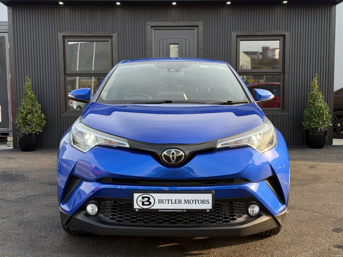 2019 Toyota C-HR 1.2P Sport - Image 4
