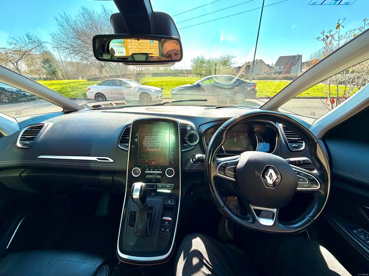 Renault Grand Scenic  automatic - Image 5