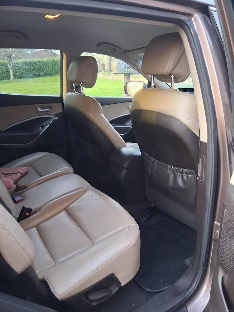 Hyundai Santa Fe 2013 - Image 4