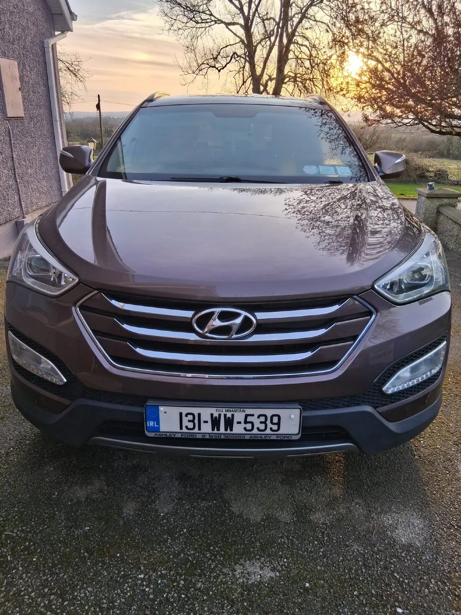 Hyundai Santa Fe 2013 - Image 1