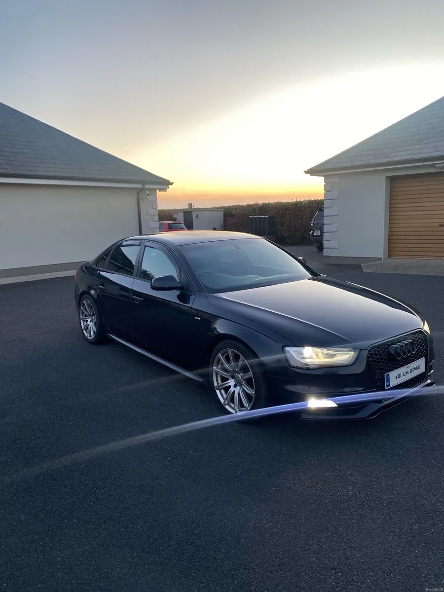 Audi A4 S-Line Black edition B8.5 - Image 1