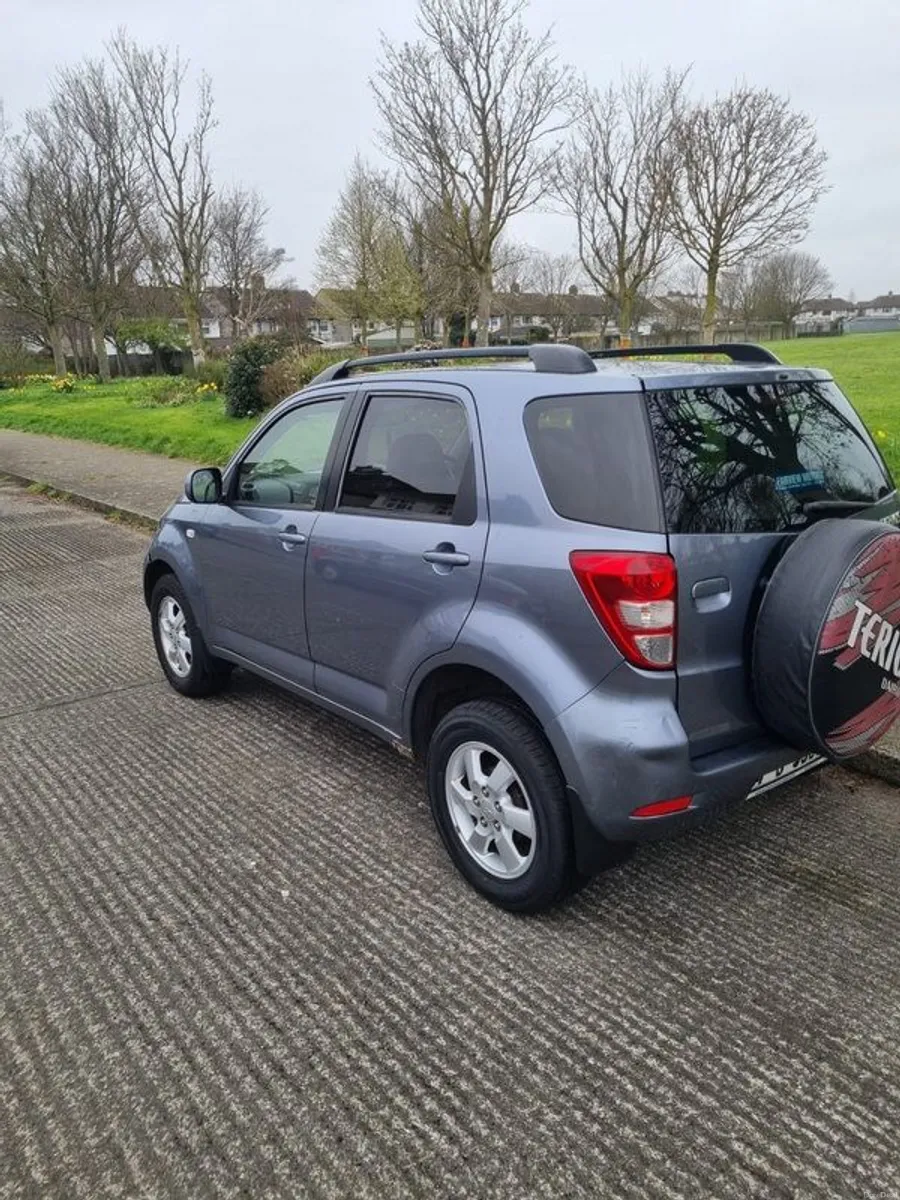 2007 Daihatsu Terios - Image 2