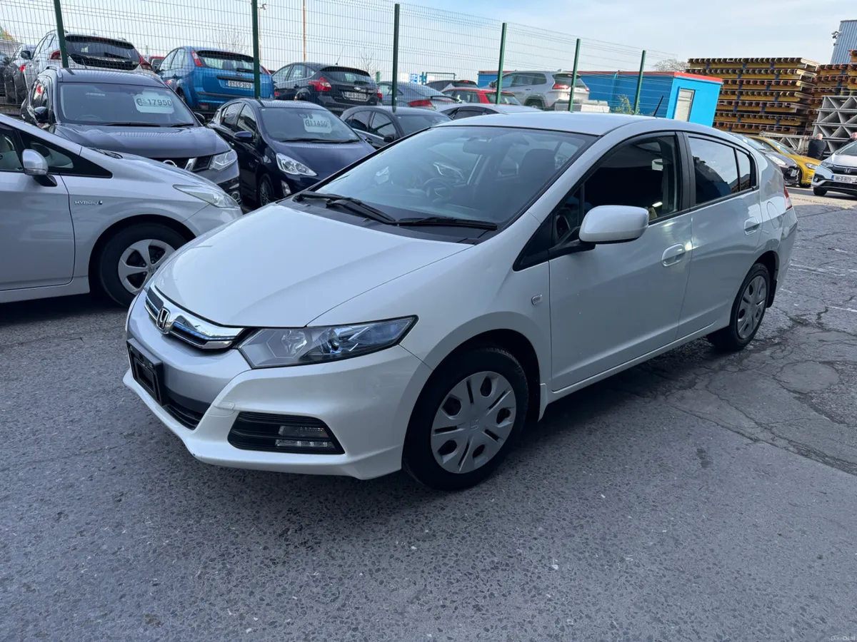 2013 Honda  insight Hybrid automatic - Image 1