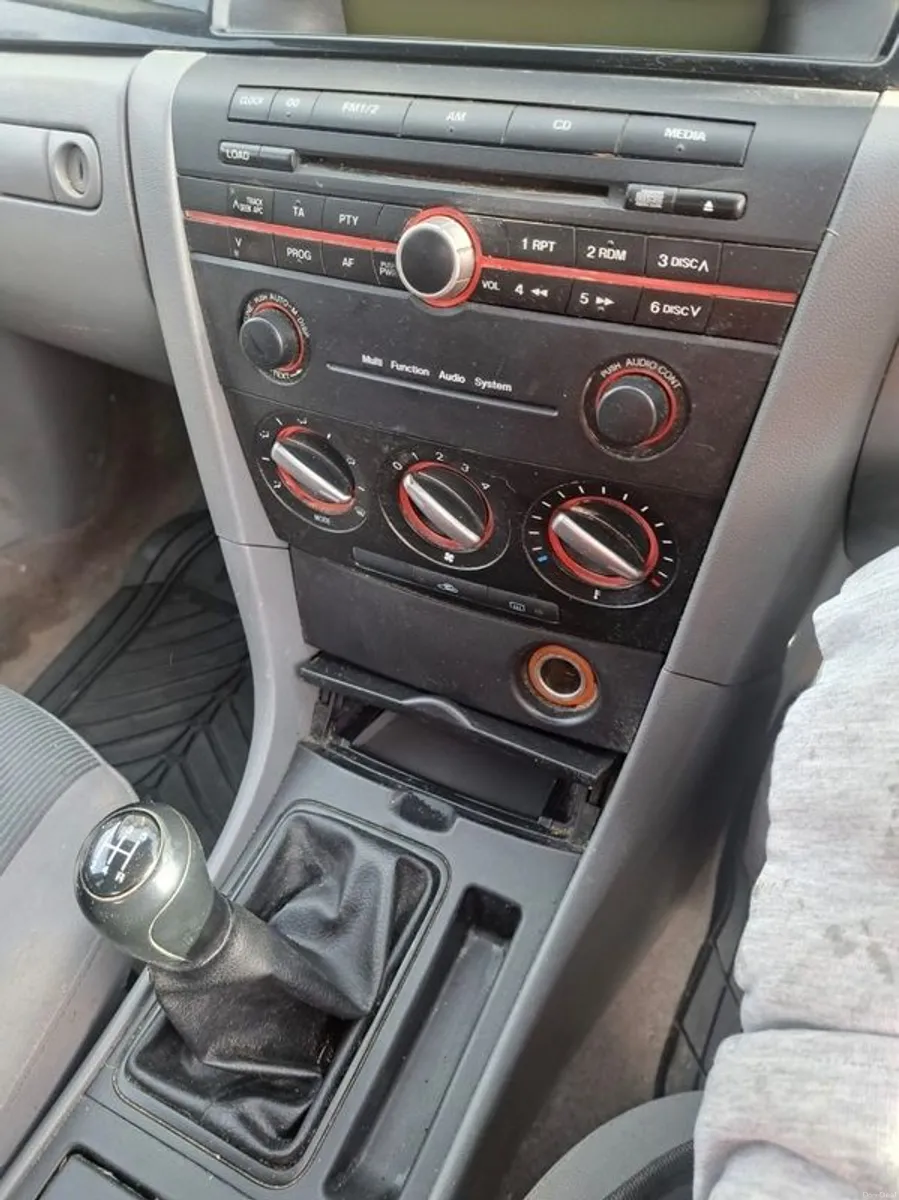 2009 Mazda 3 - Image 2