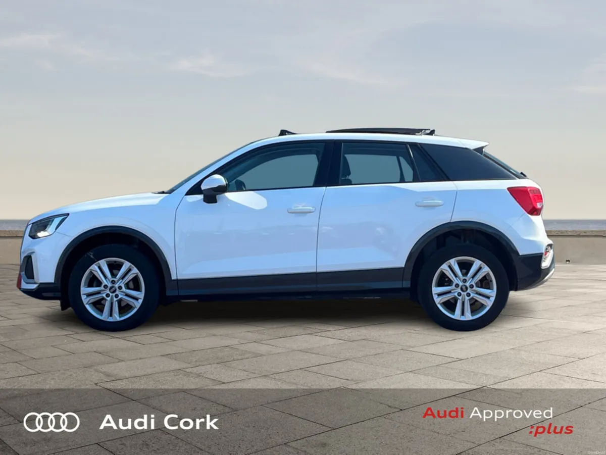 Audi Q2 2.0 30TDI 116BHP SE WITH PARK ASSIST PACK - Image 4
