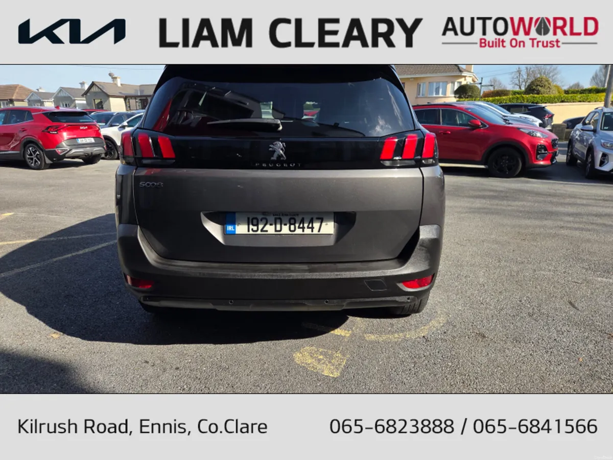 Peugeot 5008 ACTIVE 1.5 BLUE HDI 130 AU AUTOMATIC - Image 4