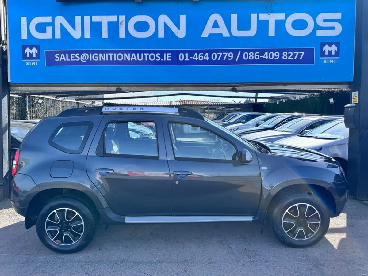 Dacia Duster 1.5 DCI, PRESTIGE MODEL, LOW MILEAGE, - Image 2
