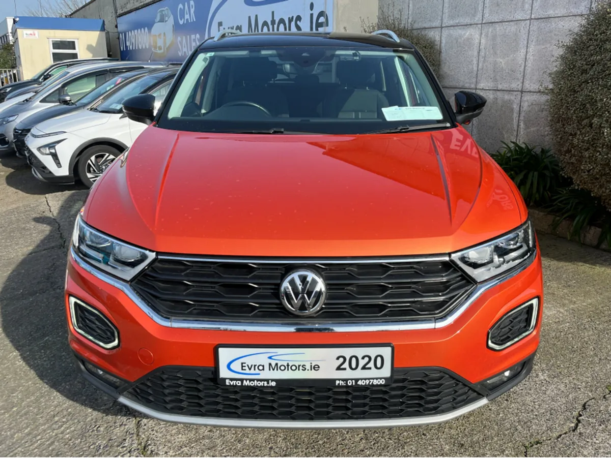 Volkswagen T-Roc STLYE AUTOMATIC 2.0 DIESEL //LOW - Image 2