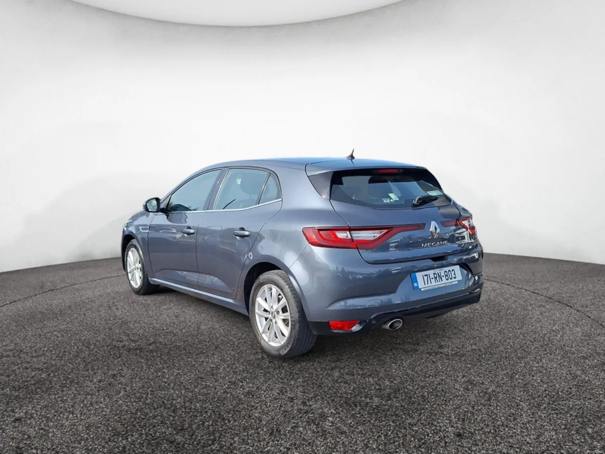Renault Megane DYNAMIQUE NAV DCI 110 E 4DR A - Image 4