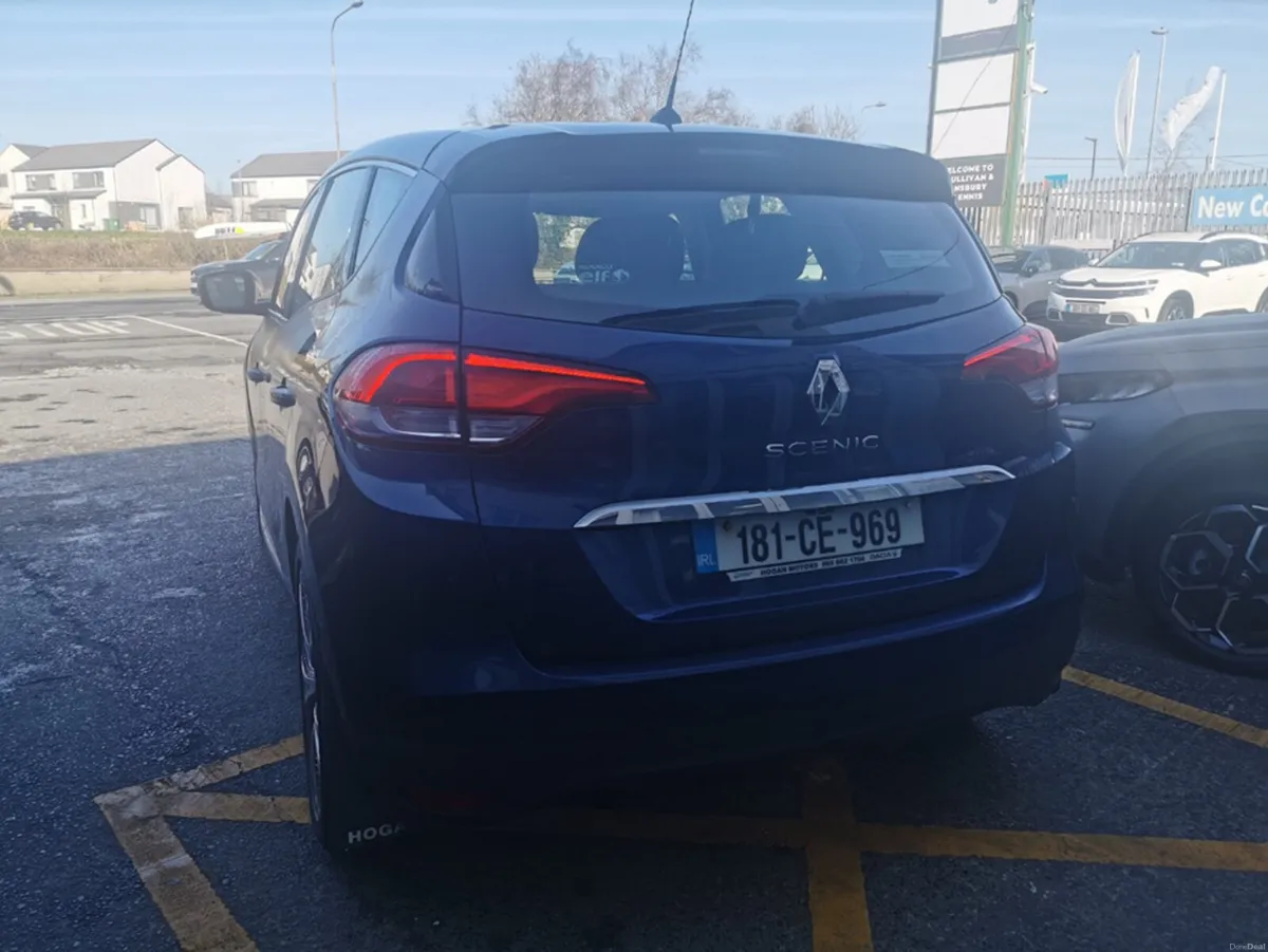 Renault Scenic DYNAMIQUE NAV DCI 110 4 IV 4DR - Image 6