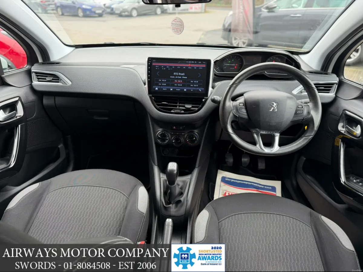 Peugeot 208 1.0 ACTIVE 5DR -  LOW KMS - Image 4