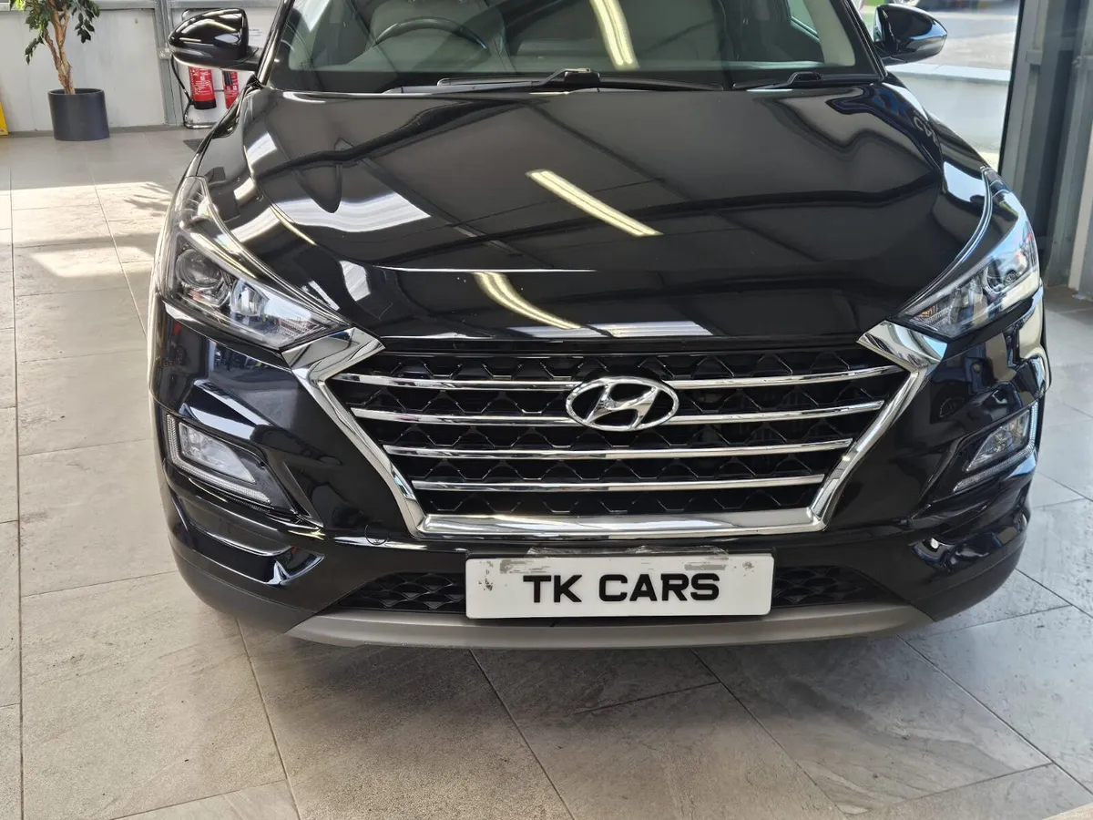 201 HYUNDAI TUCSON EXECUTIVE - Image 4