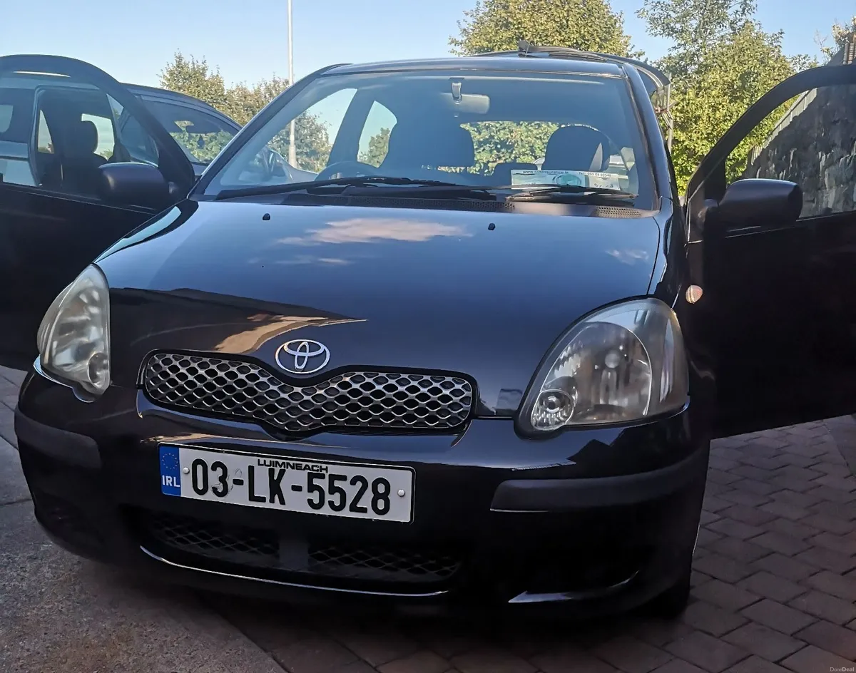 Toyota Yaris 2003 - Image 3