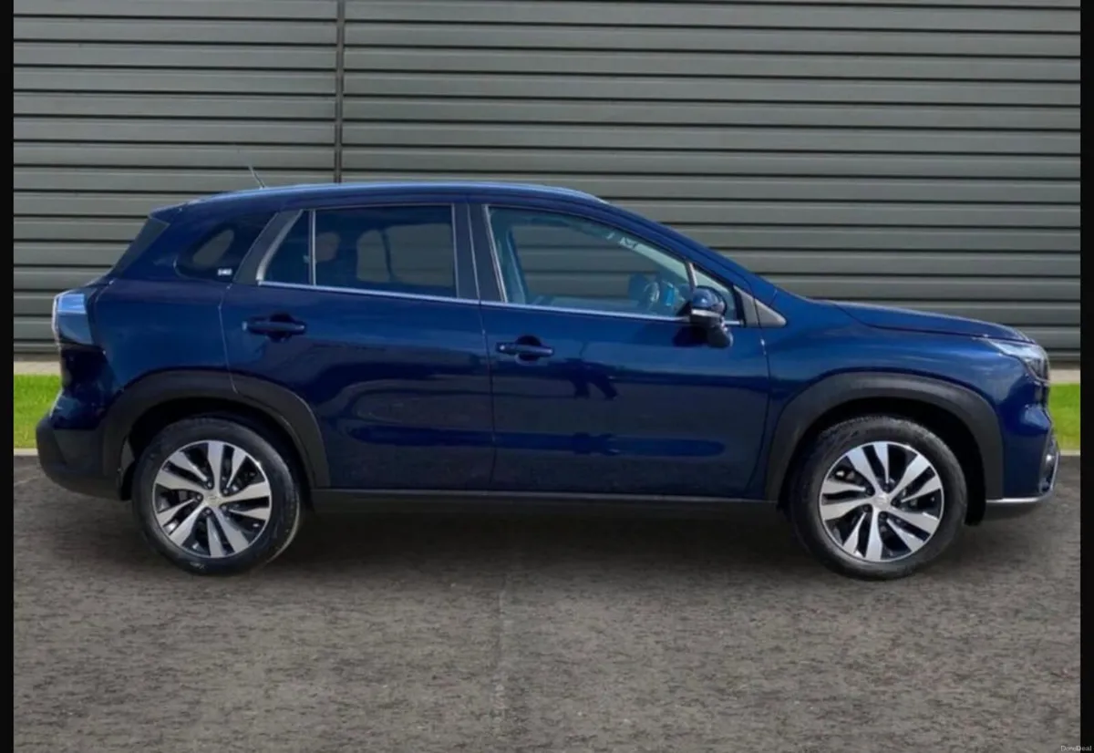 232 Suzuki SX4 S-Cross 4x4 - Image 1