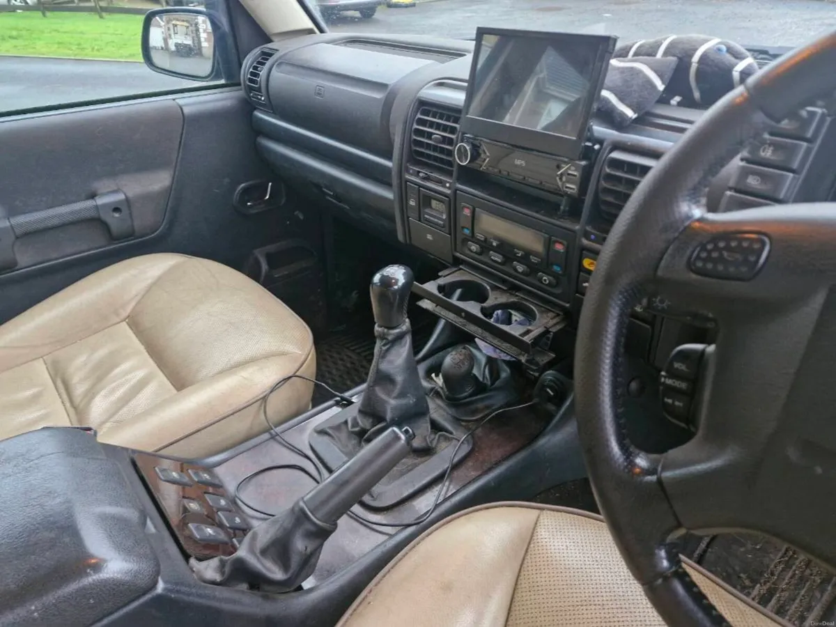 Landrover discovery 2 td5 comercial special - Image 3