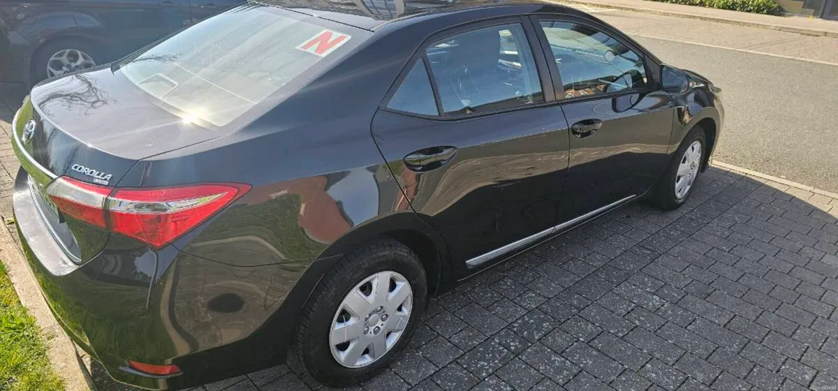 Toyota Corolla, low driven -73000 KM, Irish car - Image 4