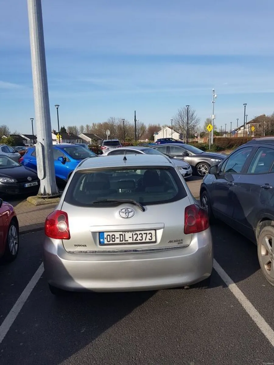 2008 Toyota Auris - Image 2