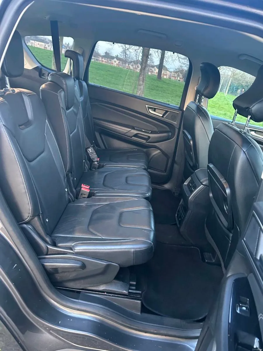 Ford S-Max Titanium Sport High Spec 7 seater - Image 4