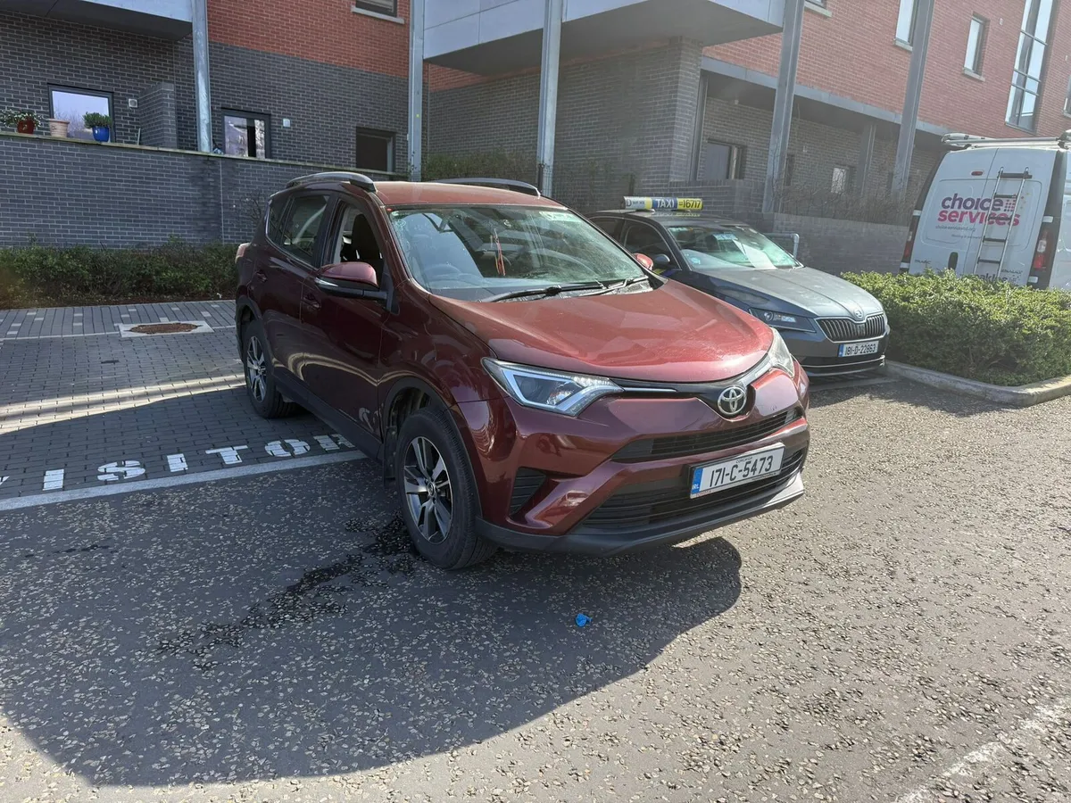 TOYOTA RAV4 - Image 2